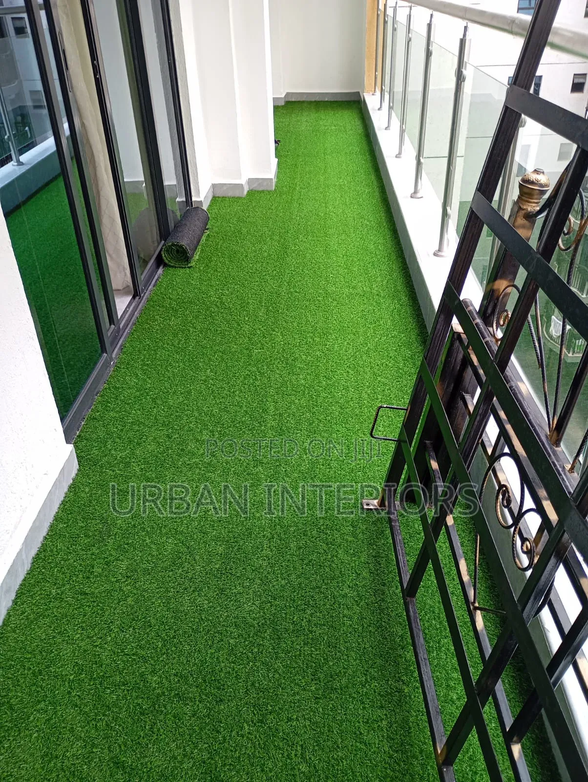 Green Balcony Grass