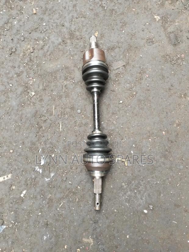 Nissan Bluebird Complete Driveshaft - thumbnail 2