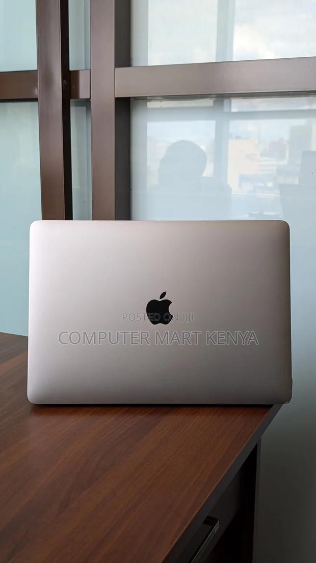 Laptop Apple MacBook Pro 8GB Apple M2 SSD 256GB - thumbnail 6