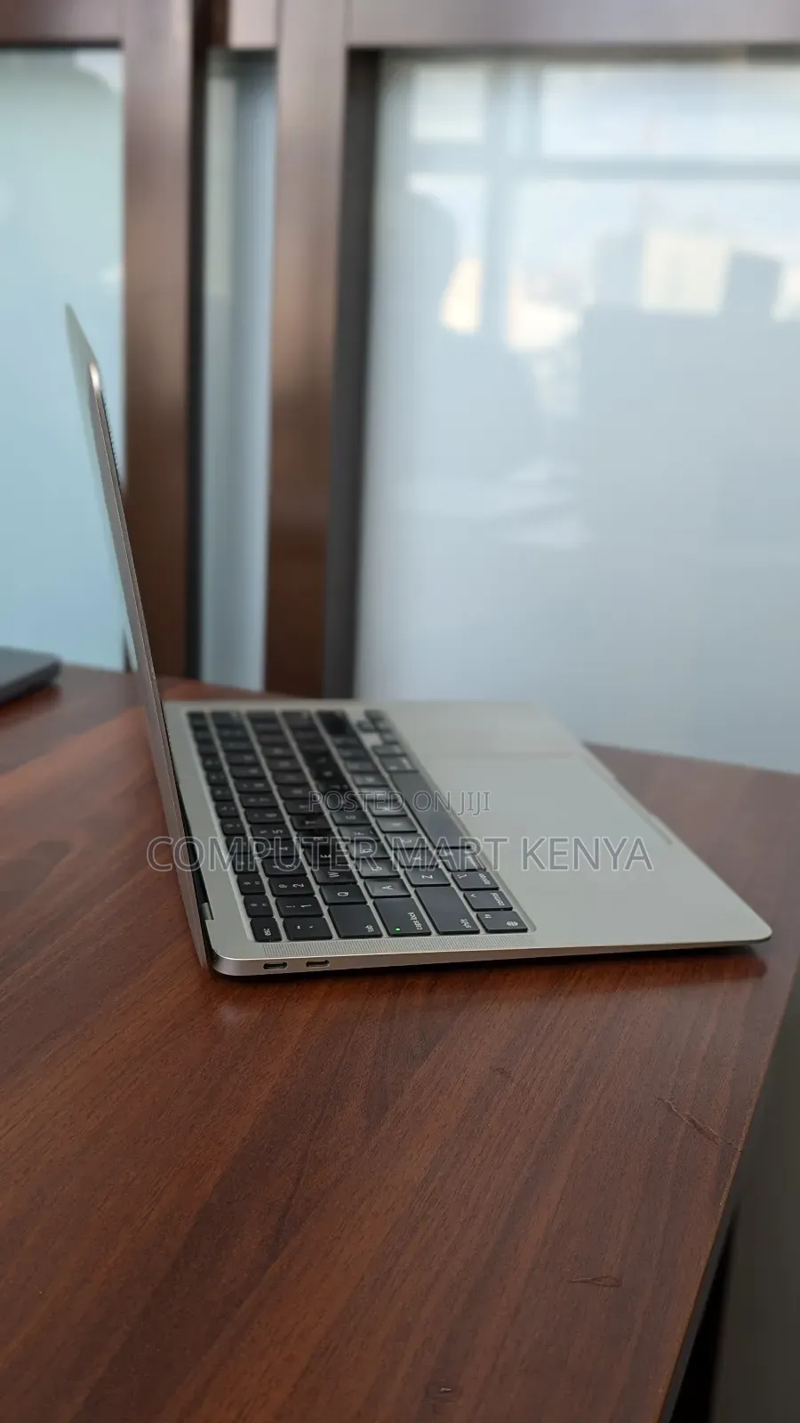 Laptop Apple MacBook Air 8GB Apple M1 SSD 512GB