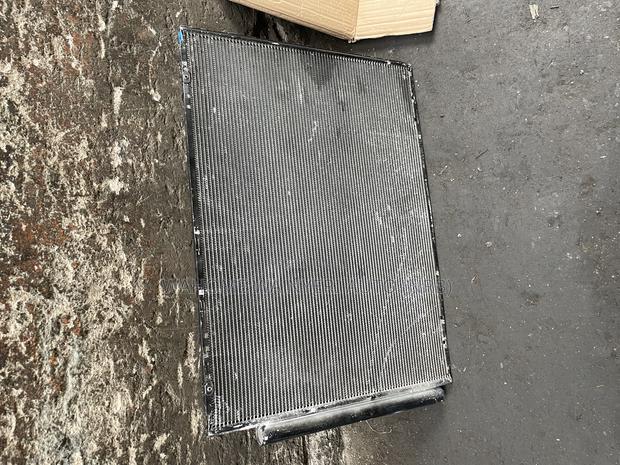 Radiator Complete for Harrier 240 - thumbnail 4