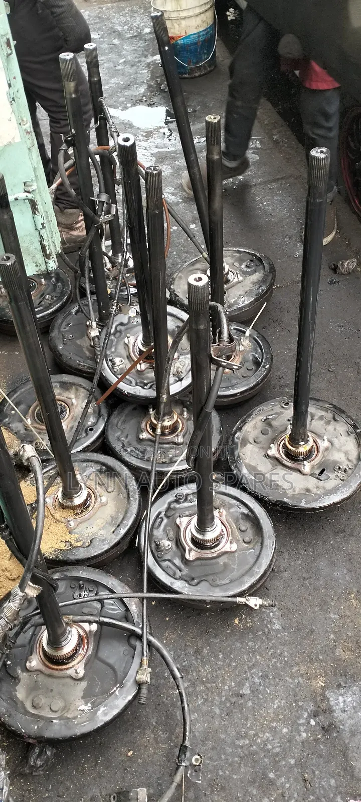 Rear Axle 2wd 7l Hiace