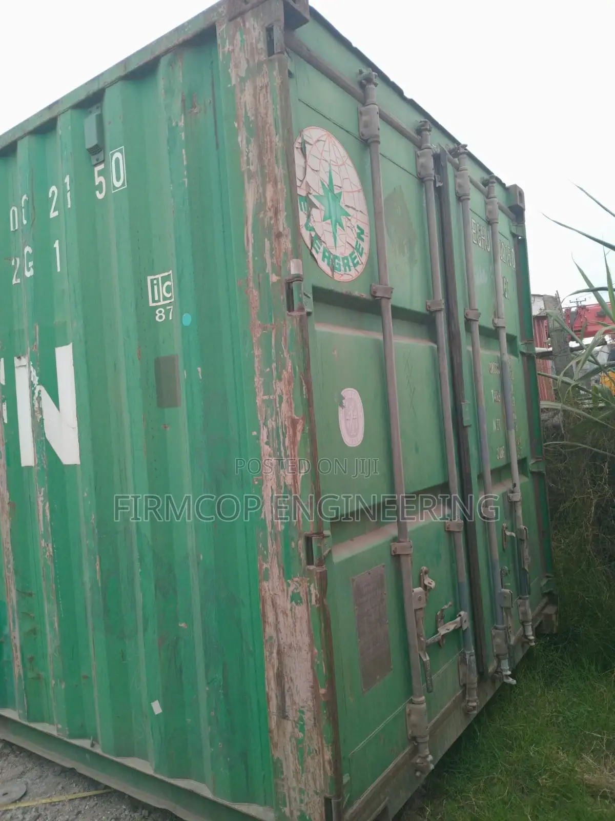 Plain and Empty Containers for Sale