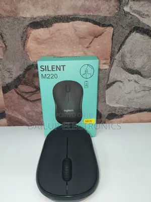 M90 Full Size Corded Mouse
