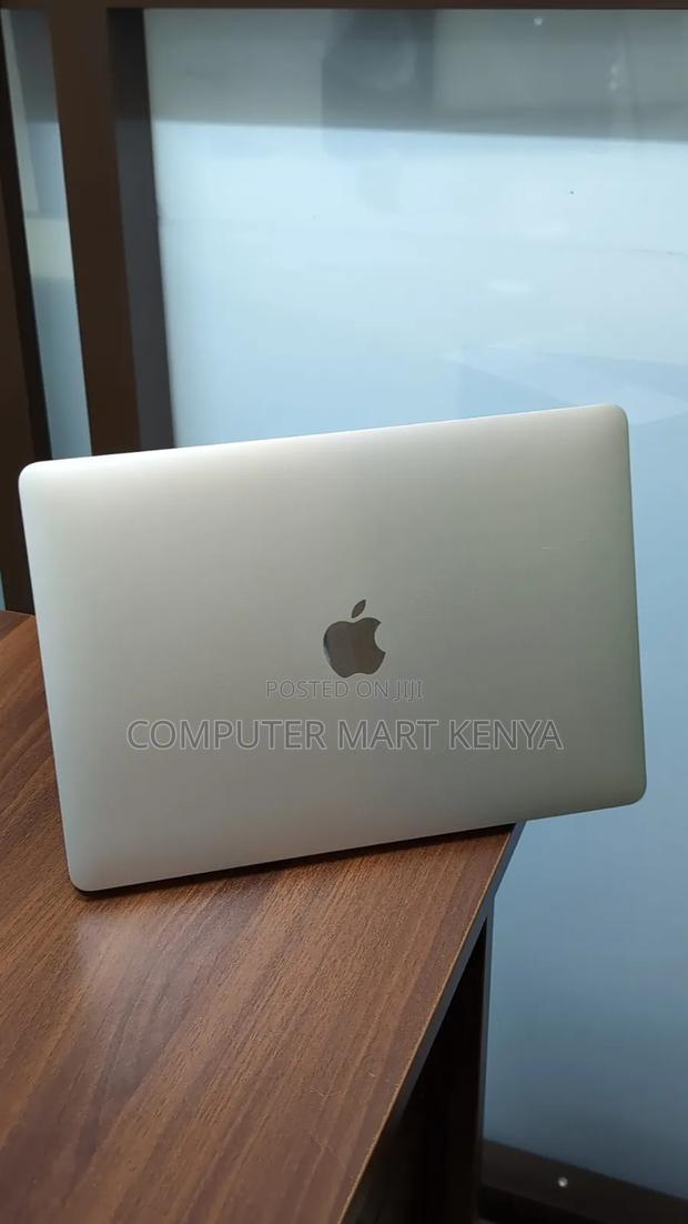 Laptop Apple MacBook Air 2020 8GB Intel Core I5 SSD 256GB - thumbnail 3