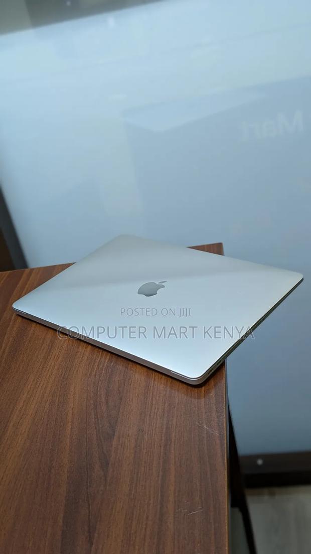 Laptop Apple MacBook Air 2020 8GB Intel Core I5 SSD 256GB - thumbnail 5