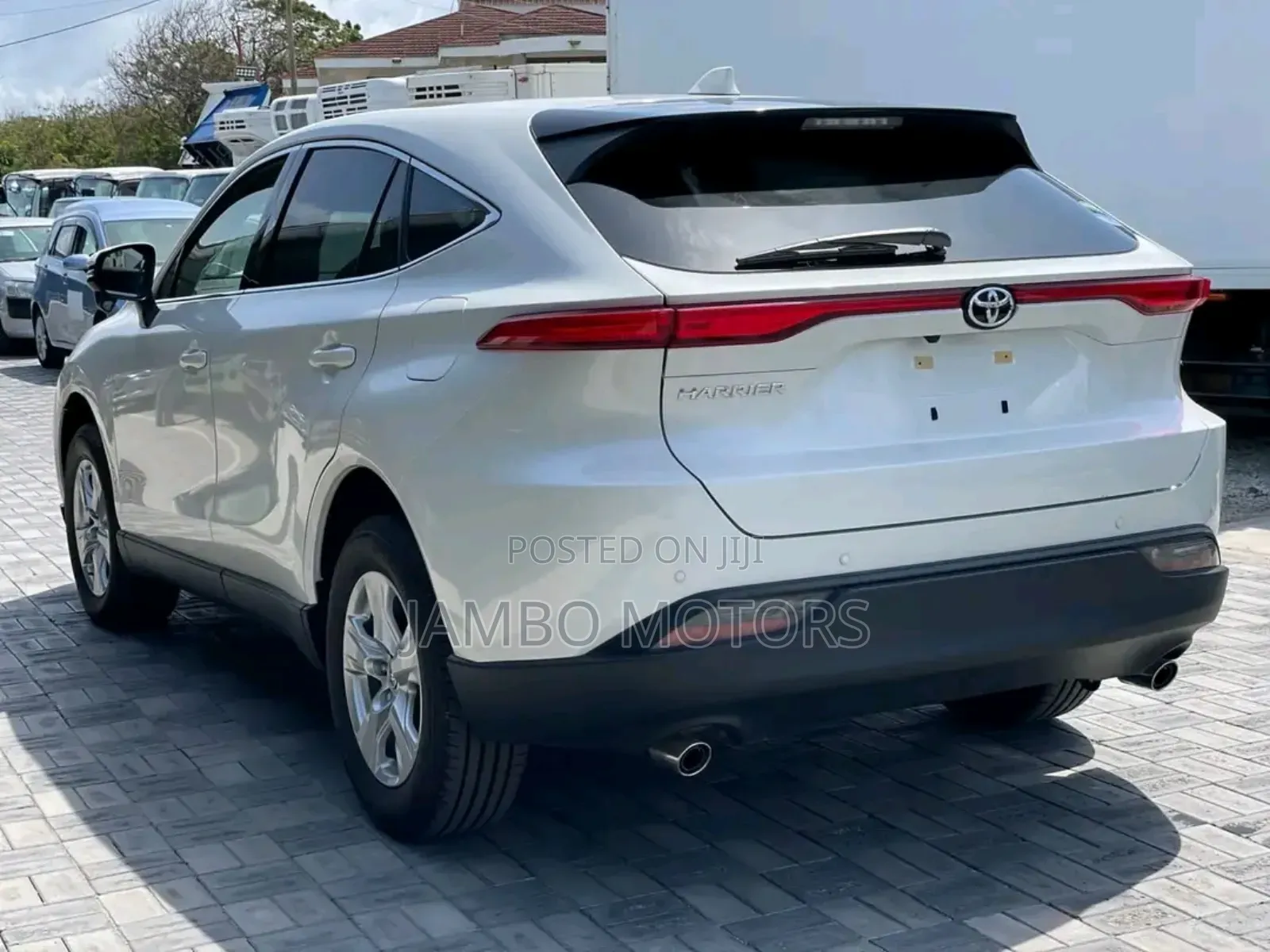 Toyota Harrier 2.0 2020 White
