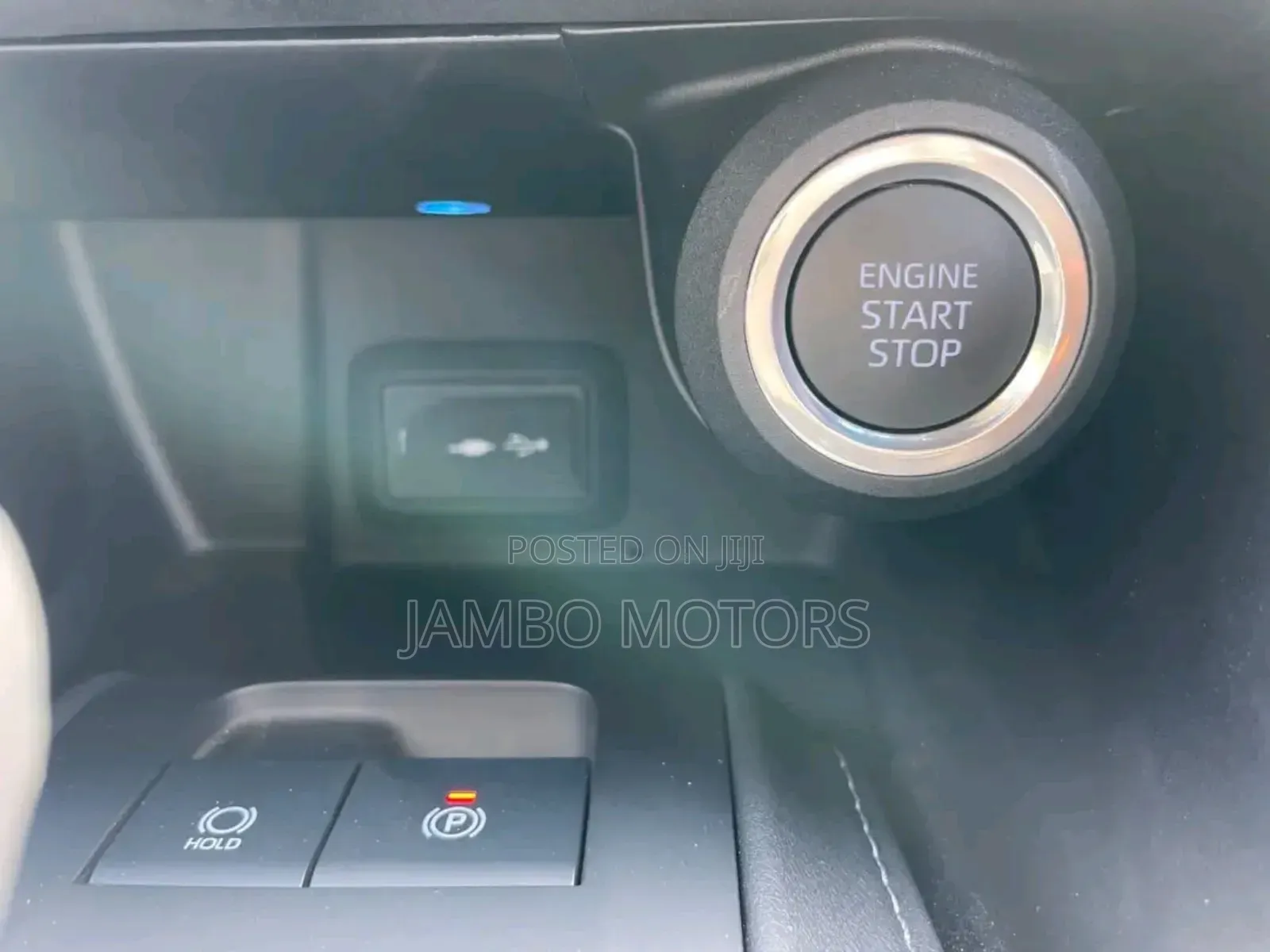 Toyota Harrier 2.0 2020 White