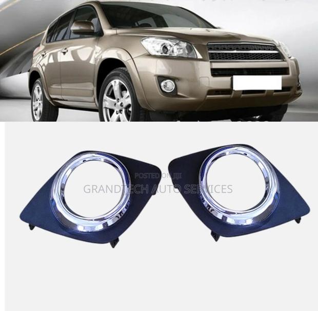 Rav4 Ac31 Foglight Cover - main view