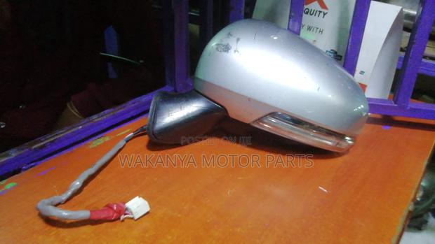 Toyota Prius 2010/2012 Power Side Mirror With Indicator Lamp