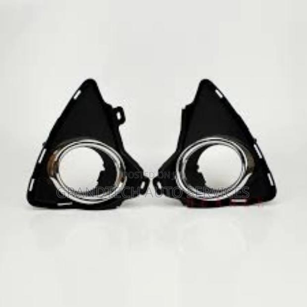 Auris 2013-2015 Foglight Covers