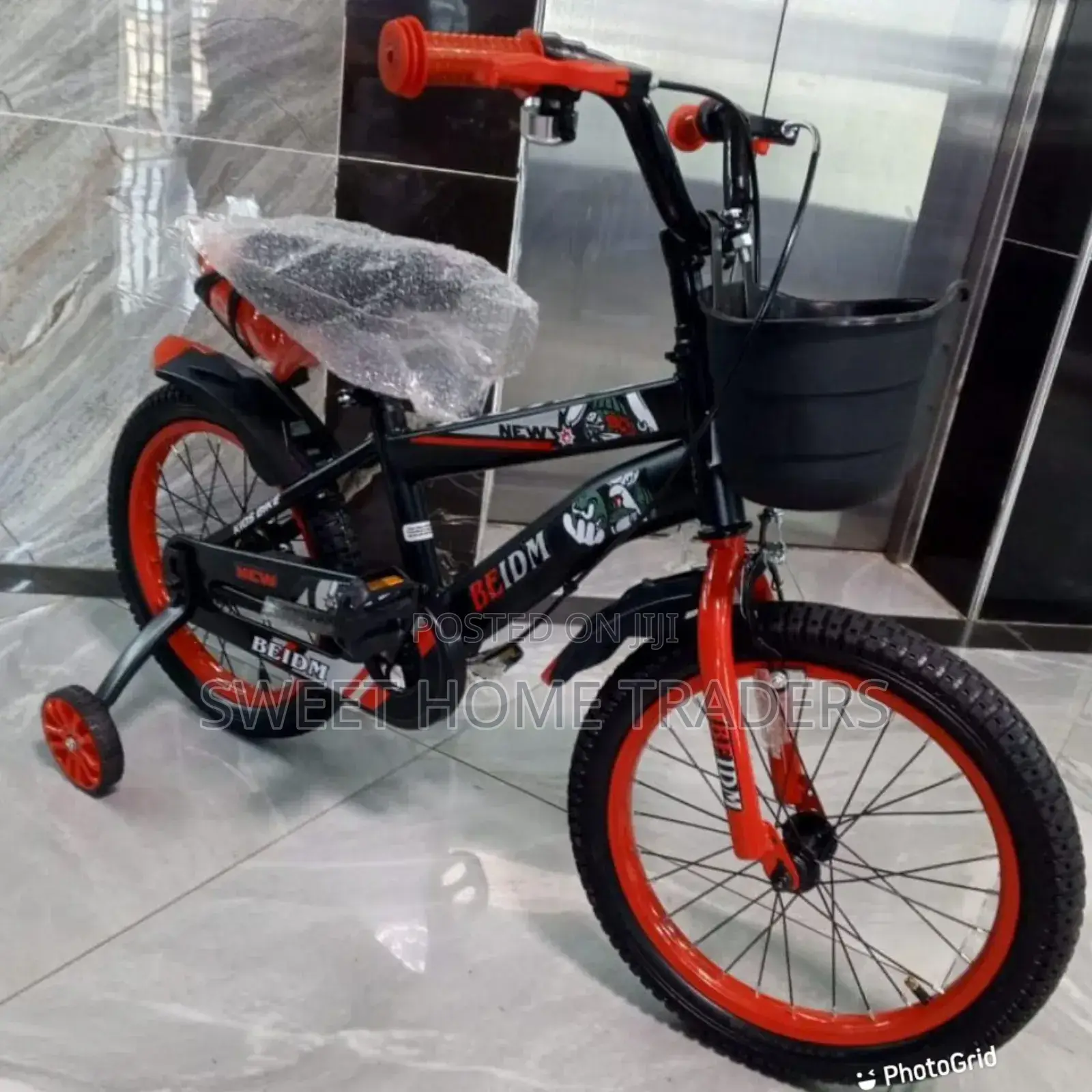 Kids Bike Size 16 Red