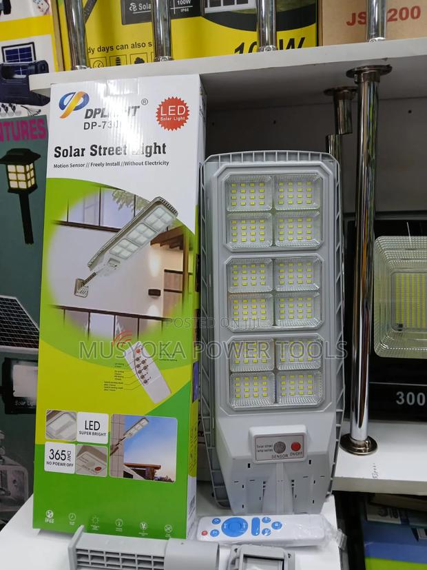 300W Solar Street Light