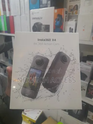 Insta 360 X4