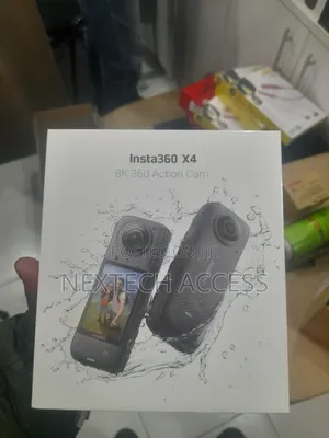 Insta 360 X4