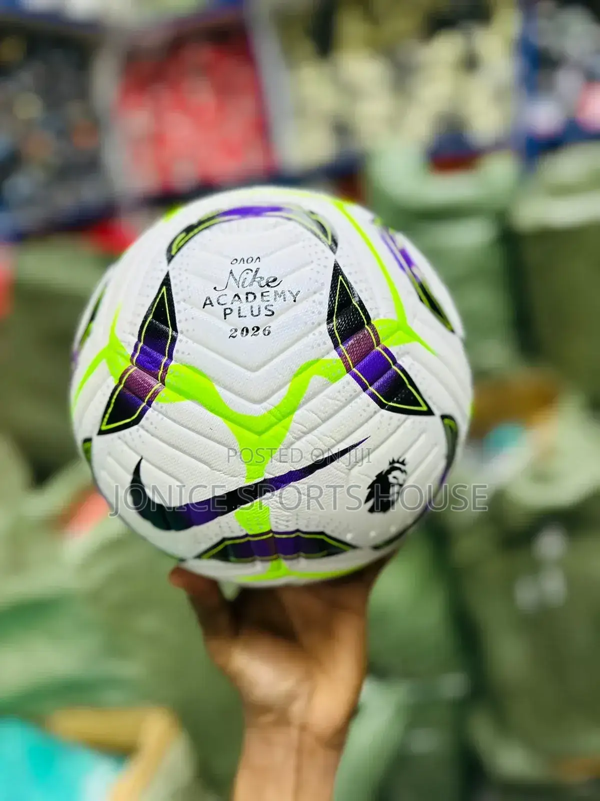 Tubeless Soccer Balls
