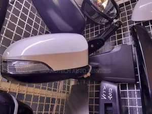 Vitz Jewela Side Mirror