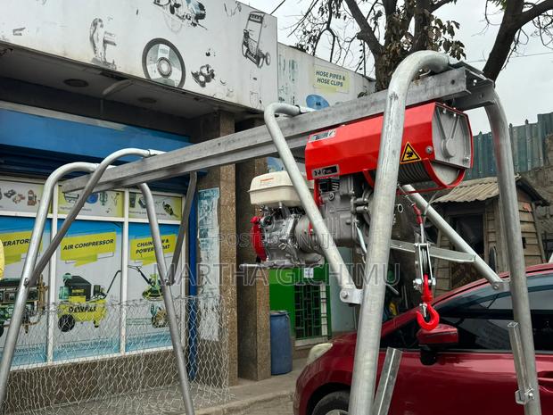Hoist Machine ( Italian 1 Tonne)