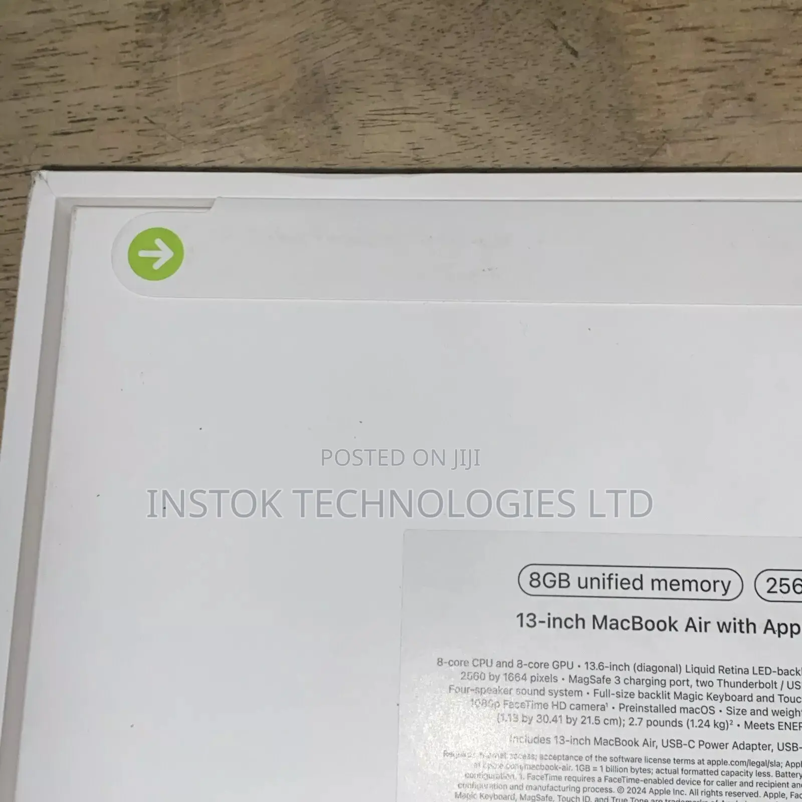 New Laptop Apple MacBook Air 2024 M3 13-Inch 8GB Apple M3 SSD 256GB