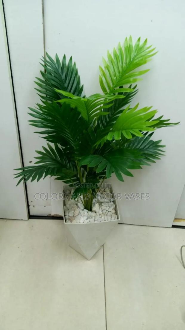 80cm Palm,Vase and Stones Classy Piece