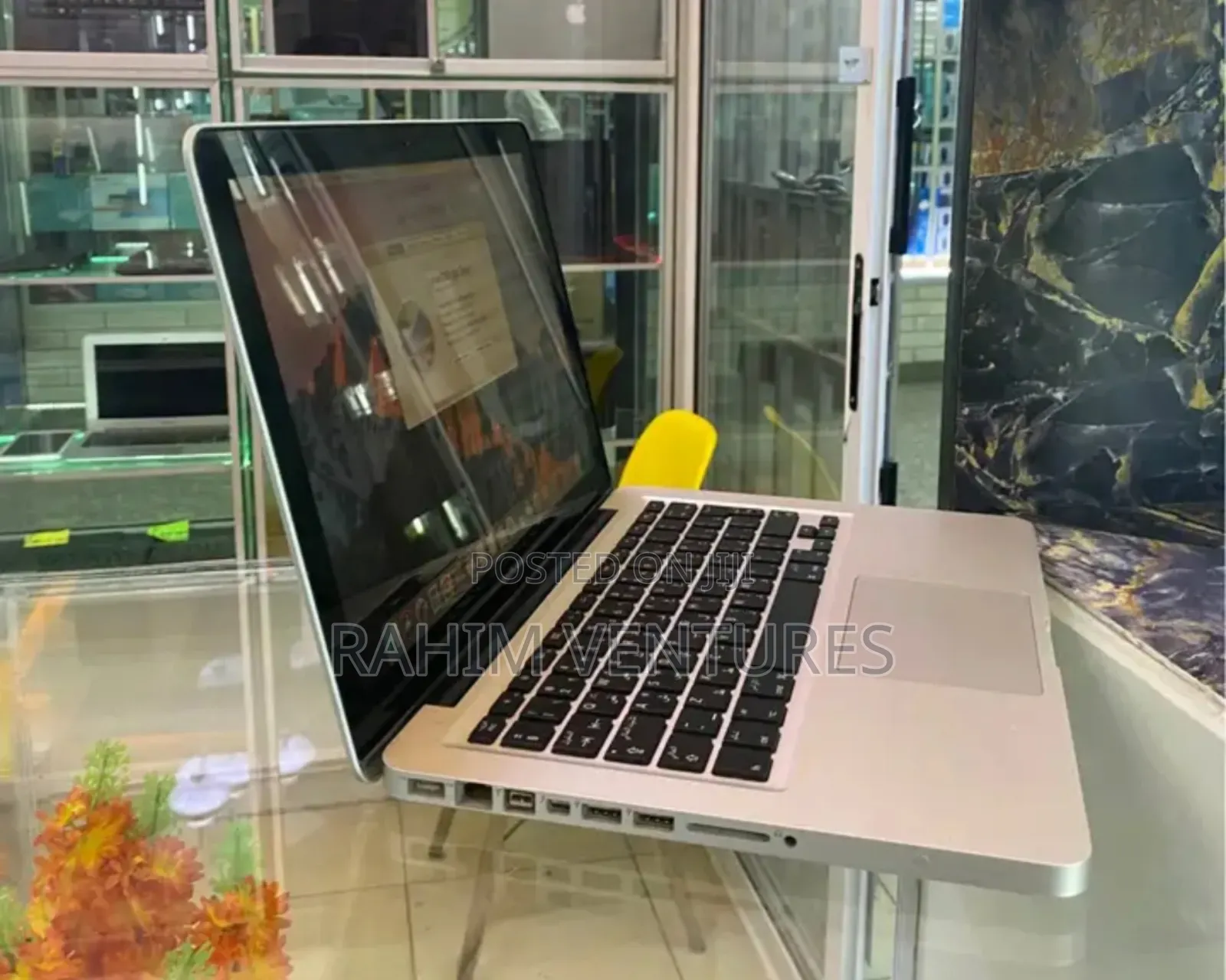 Laptop Apple MacBook Pro 2011 8GB Intel Core i5 HDD 500GB