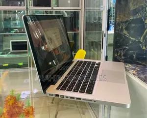 Laptop Apple MacBook Pro 2011 8GB Intel Core i5 HDD 500GB