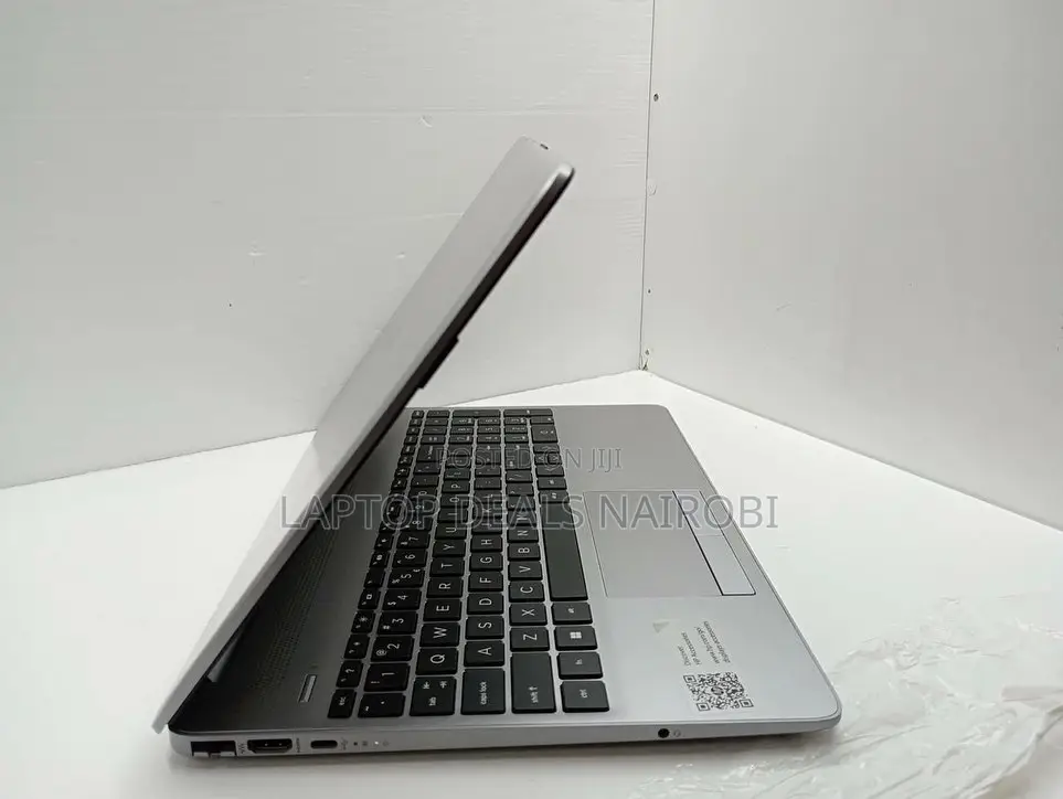 Laptop HP 250 G8 8GB Intel Core I5 SSD 512GB