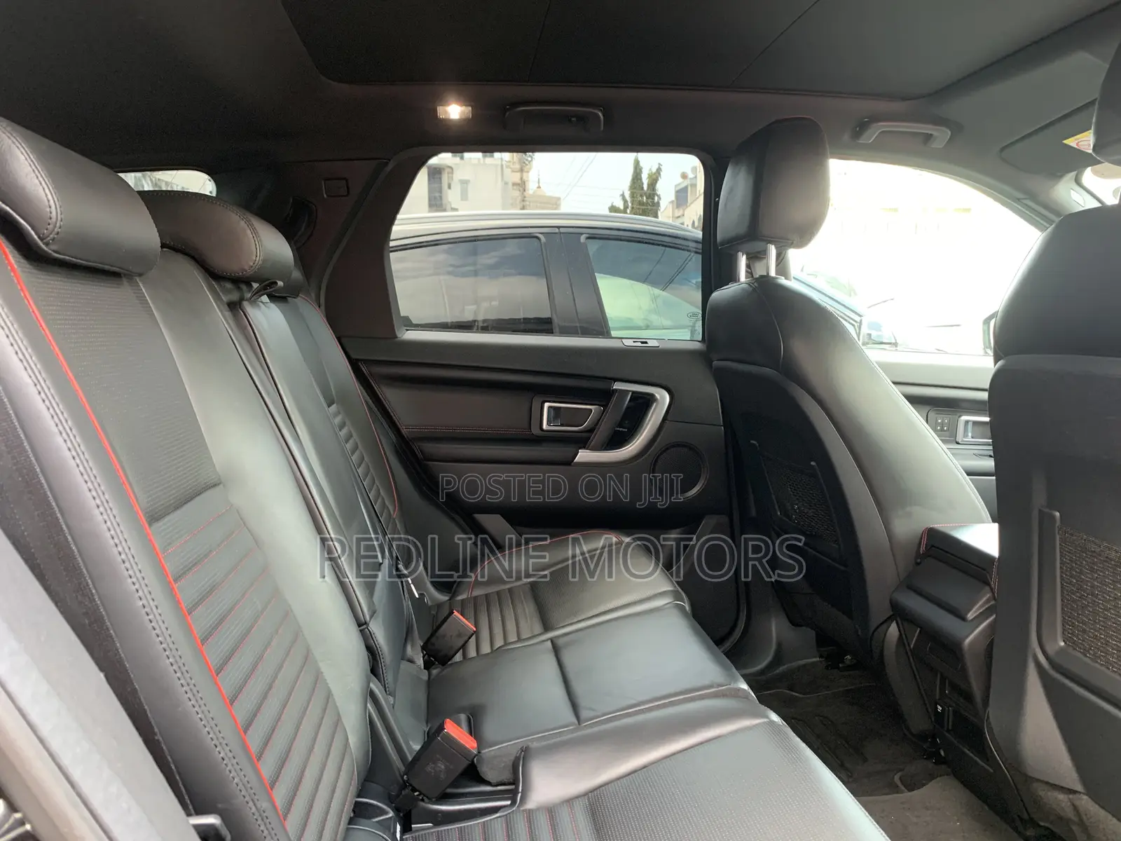 Land Rover Discovery HSE 4x4 2018 Black