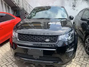 Land Rover Discovery HSE 4x4 2018 Black