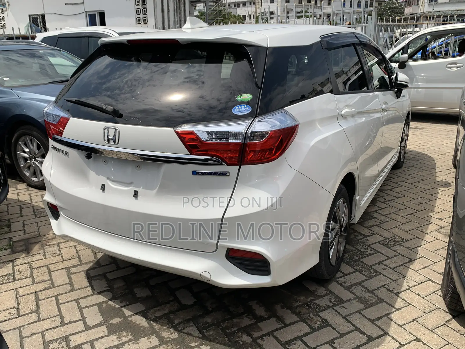 Honda Shuttle 1.5 Hybrid 2WD 2018 White