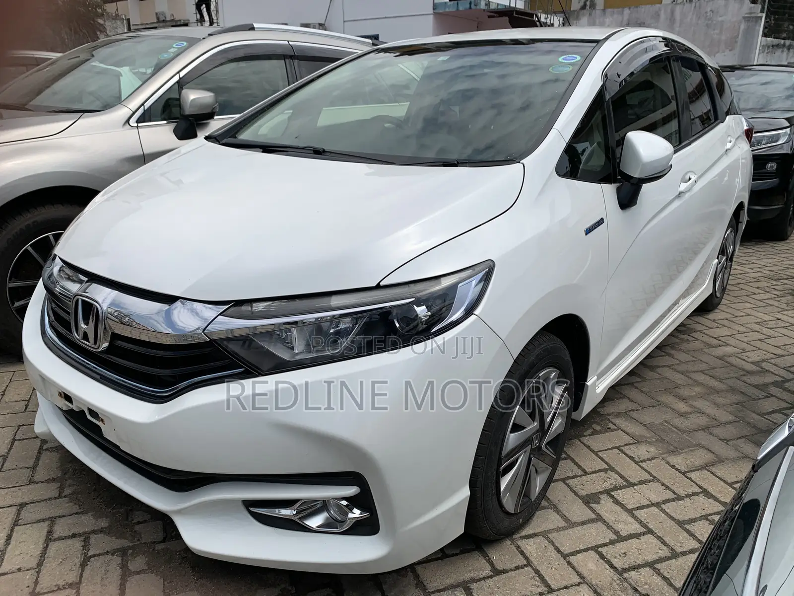 Honda Shuttle 1.5 Hybrid 2WD 2018 White