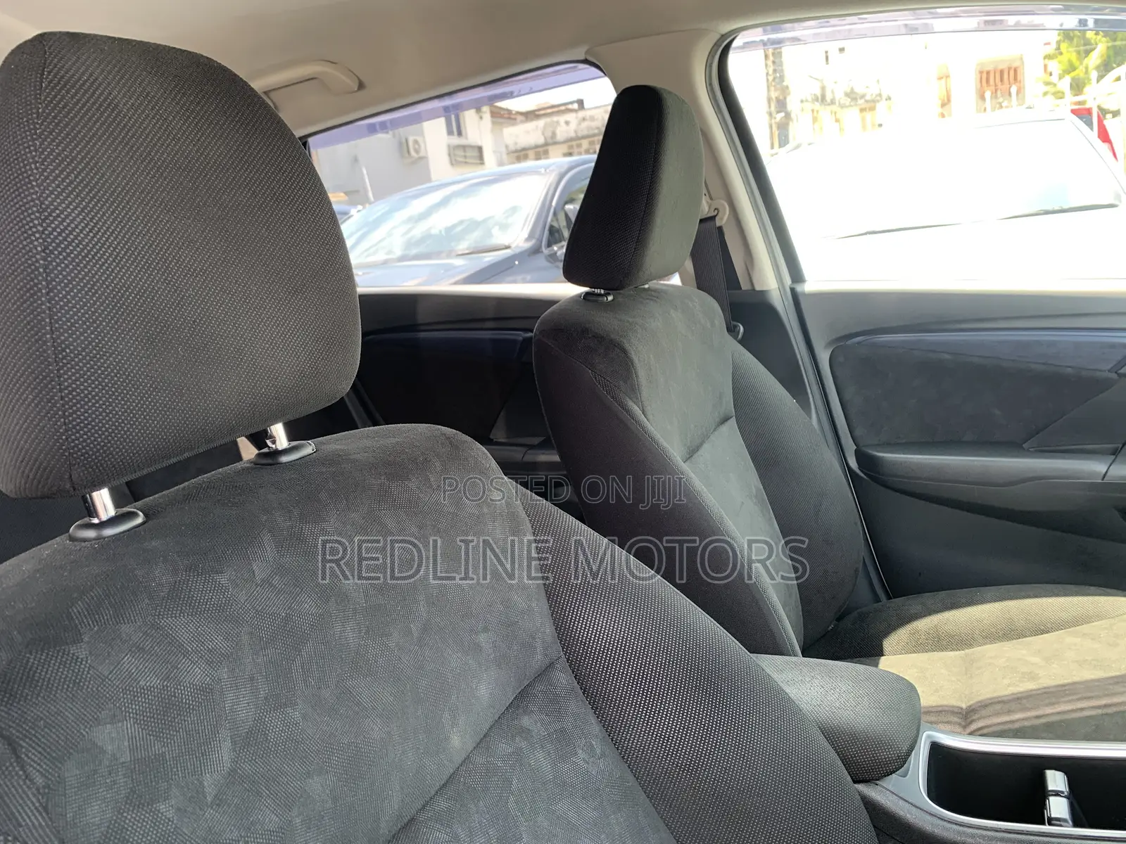Honda Shuttle 1.5 Hybrid 2WD 2018 White