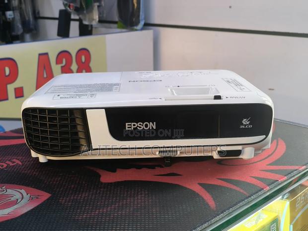 Epson Eb-X51 - thumbnail 4