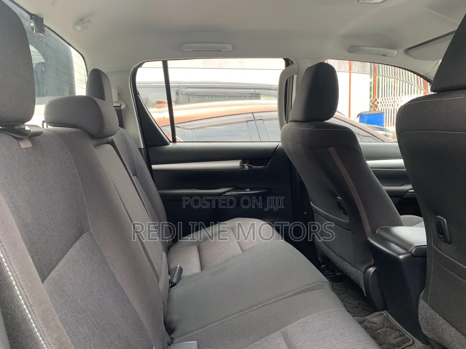 Toyota Hilux 2.4 Diesel 2020 Green