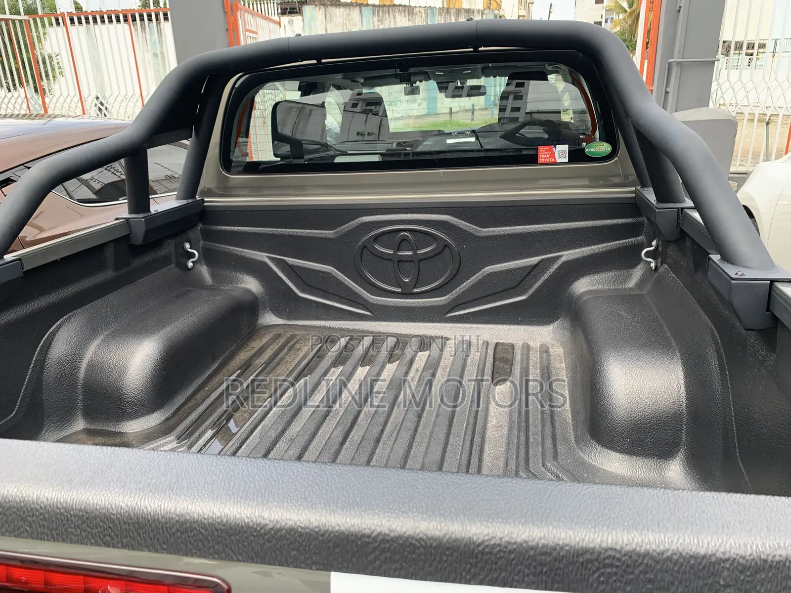 Toyota Hilux 2.4 Diesel 2020 Green