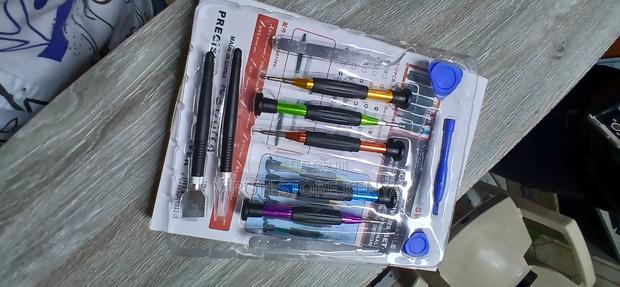 Phone Repair Screwdrivers Set - thumbnail 2