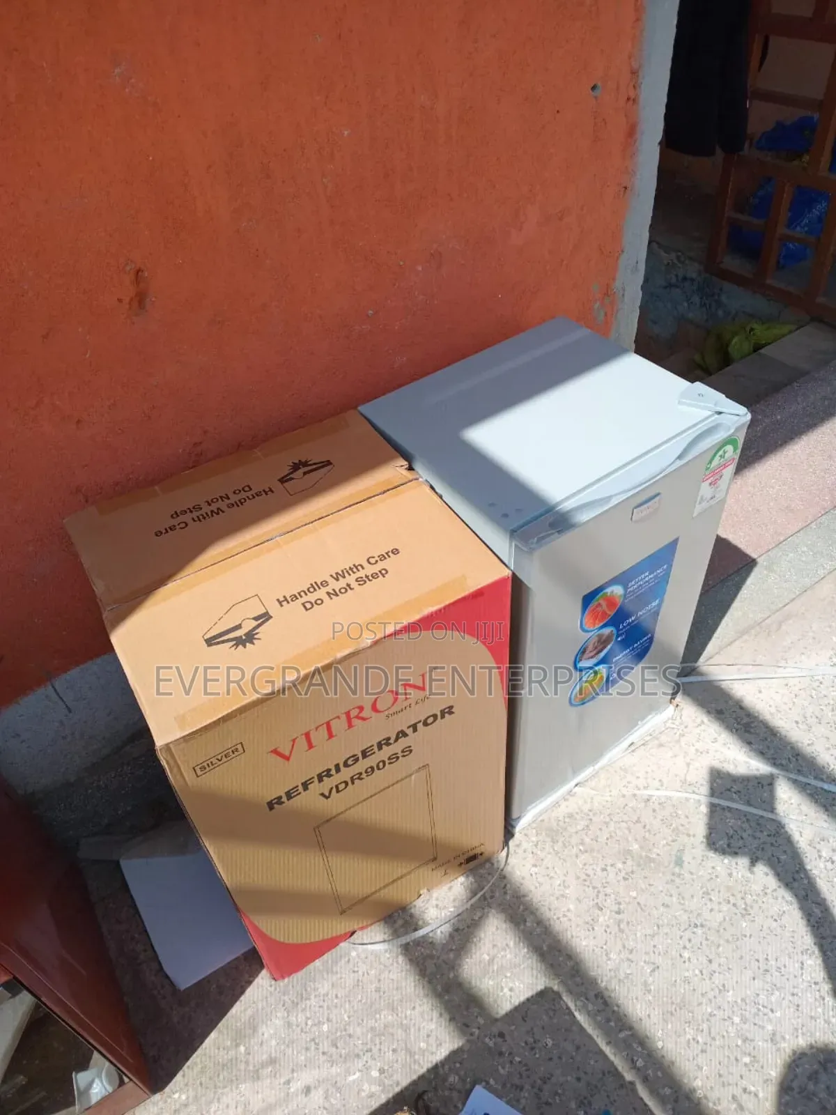 Fridge, Vitron 90 Litres Single Door