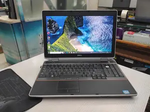 Laptop Dell Latitude E6520 4GB Intel Core I5 SSD 128GB