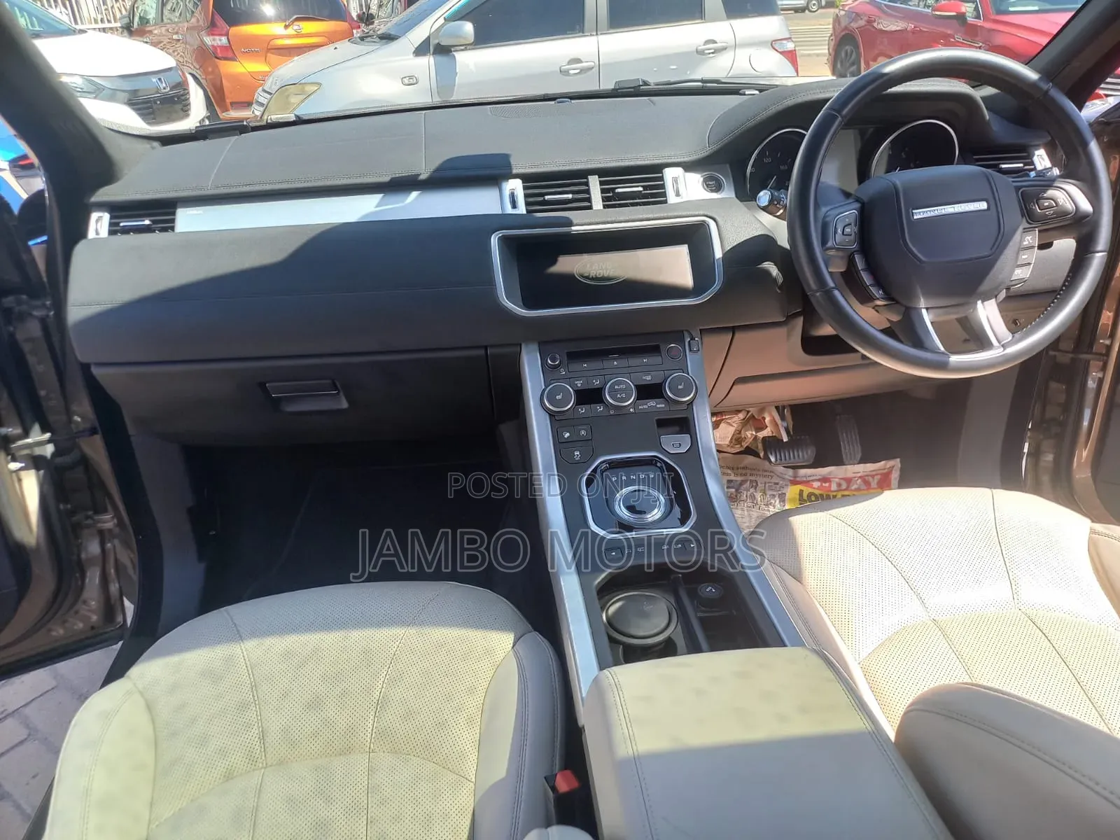 Land Rover Range Rover Evoque HSE 4x4 5-Door 2017 Brown