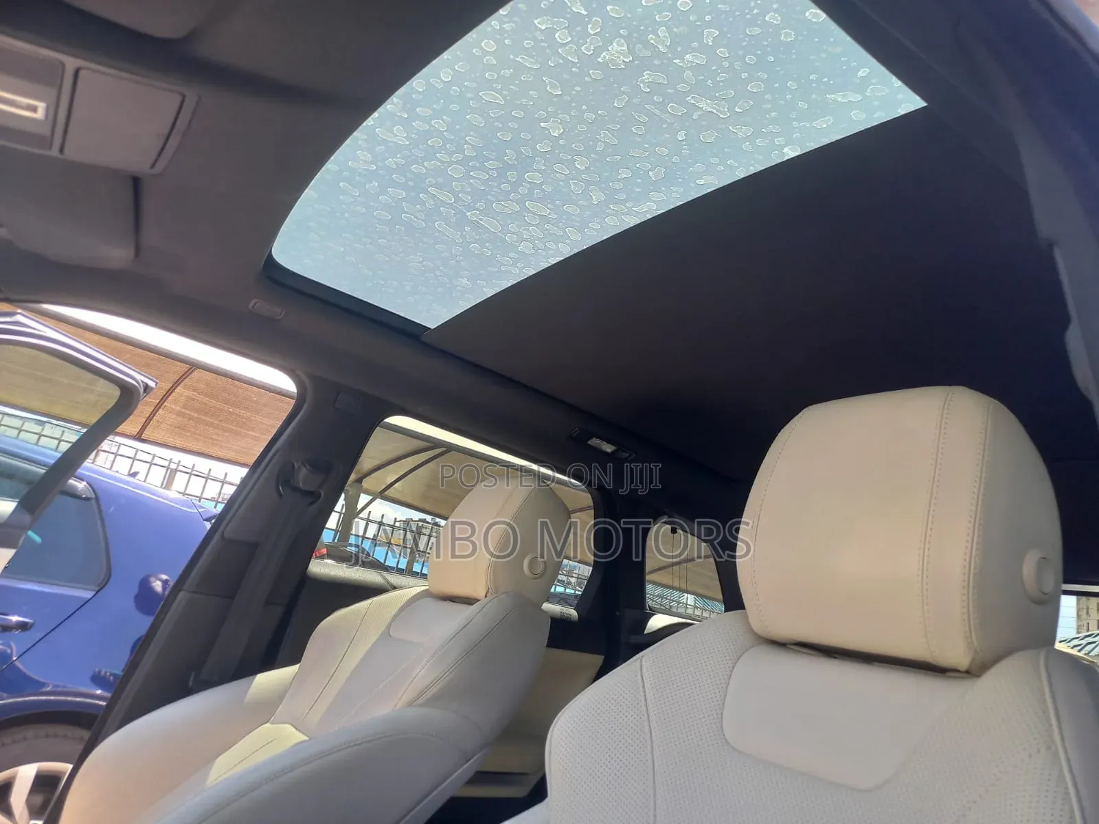 Land Rover Range Rover Evoque HSE 4x4 5-Door 2017 Brown