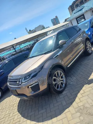 Land Rover Range Rover Evoque HSE 4x4 5-Door 2017 Brown
