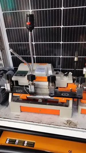 Key Cutting Machine