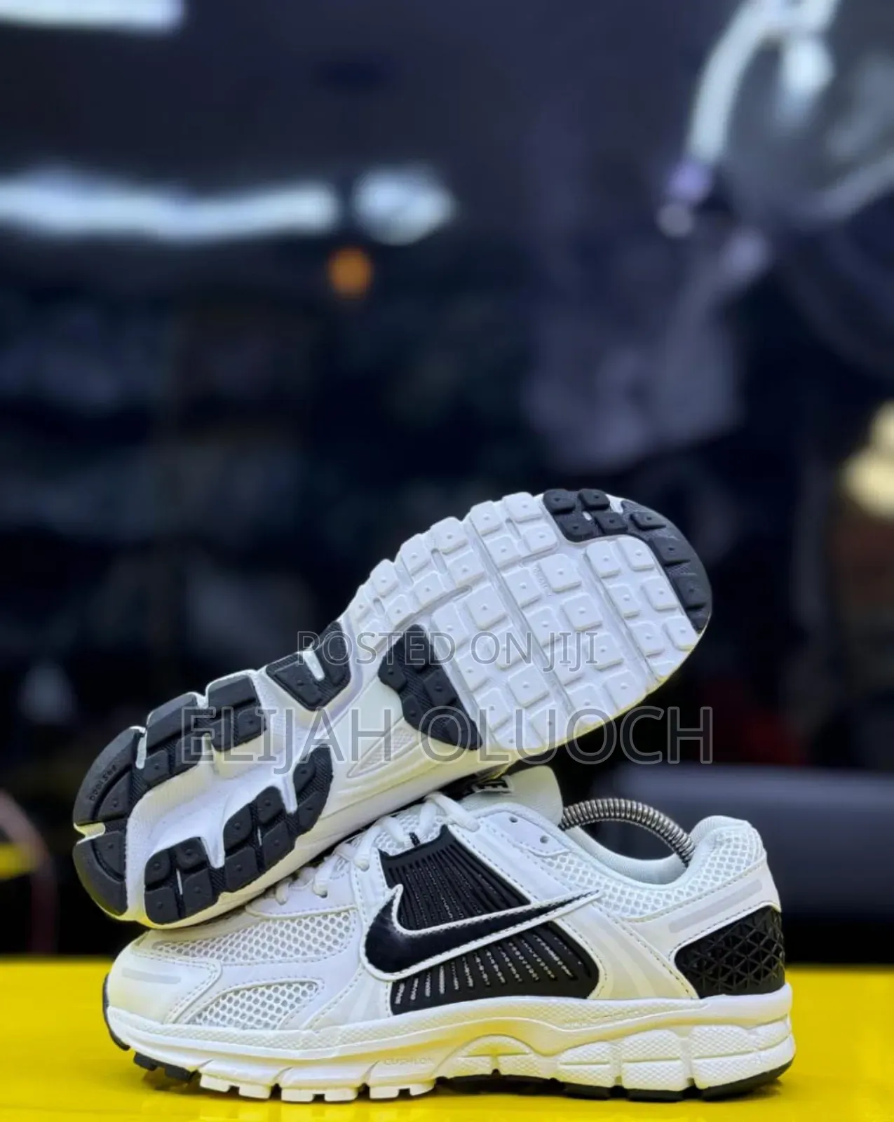 Nike Zoom Vomero 5 Panda