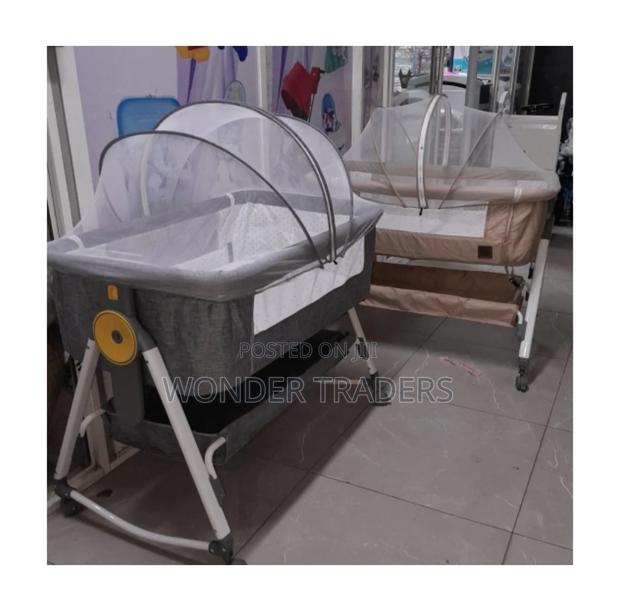 Foldable Rocking Baby Bassinet, Crib, Cot With Wheels