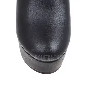 Red Bottom Double Sole Thighboots Sizes: 37,38,39,40,41, 42