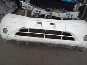 Nissan Note E12 Frontbumper