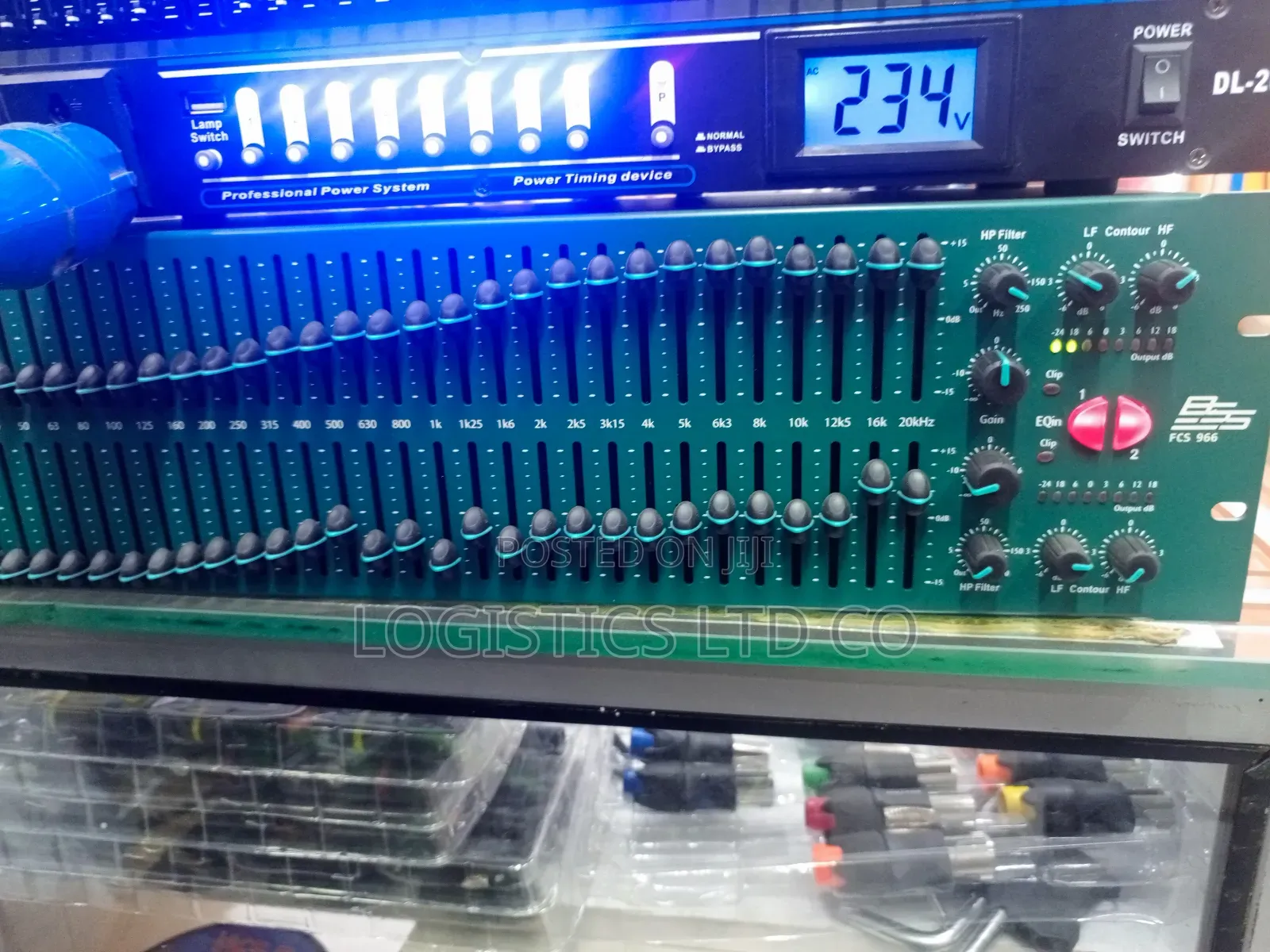 BSS FCS-966 30-Band Stereo Graphic Equalizer