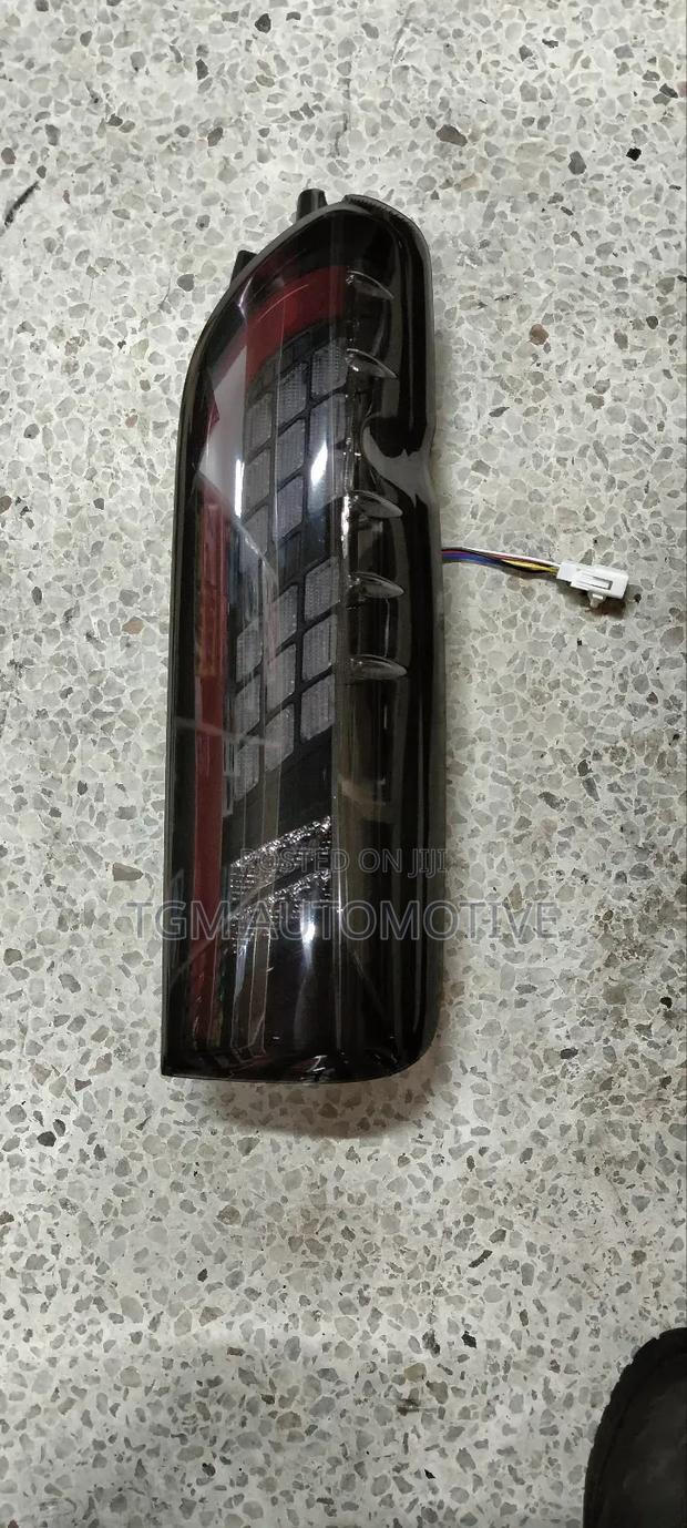 Tail Lamp Hiace 7l Tail Light After Market
