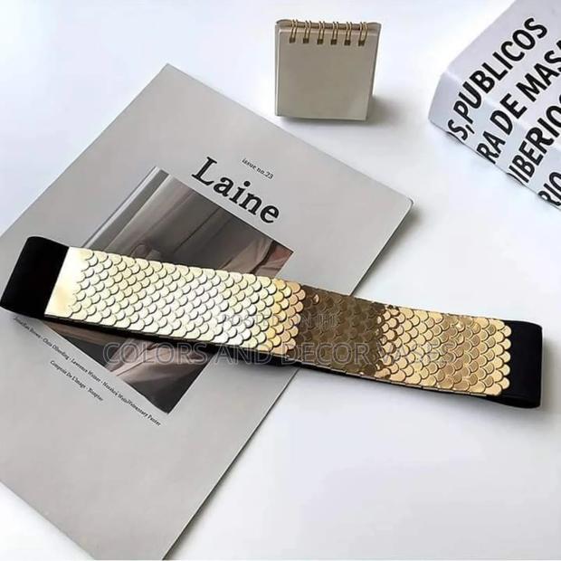 Goldish and Black Belts - main view