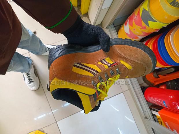 Safety Boots (Industrial ) - thumbnail 2